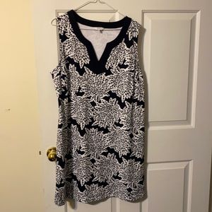 Crown & Ivy Curvy 0X Blue & White print dress